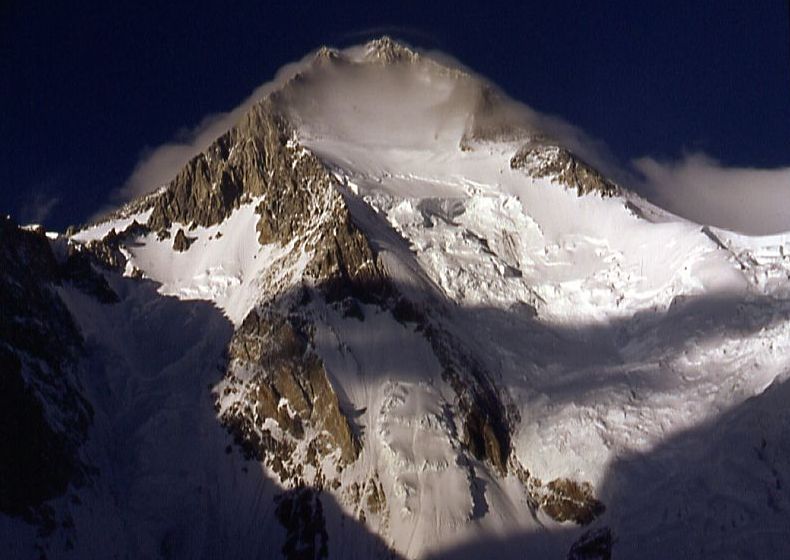 Reinhold Messner Due e un Ottomila una salita himalayana in stile alpino